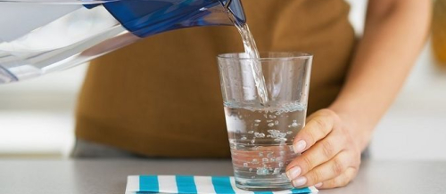 Diet proqramları, Qidalanma mütəxəssisi, Dietoloq, Dieta saxlamaq, Diyetisyen ilə dietoloq arasındakı fərq