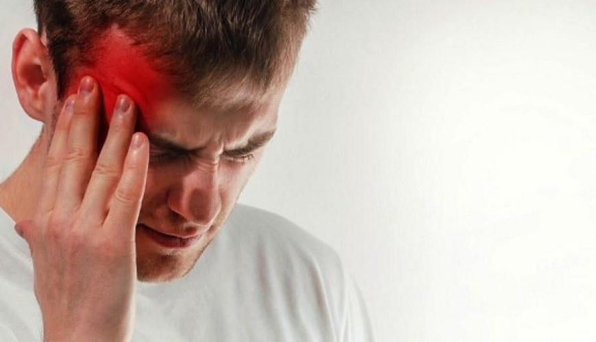 Beyin şişləri və əlamətləri, Beyin şişinin növləri, Xoşxassəli beyin şişi, Bədxassəli beyin şişi, Beyin şişinin səbəbi